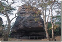 rock shelters at bhimbetka