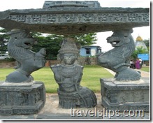 architecture of kakatiyas in warangal fort