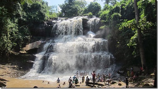 800px-Kintampo_Water_falls