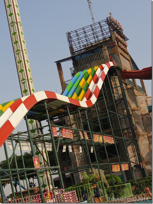 TravelTips Jurasik Park Rides